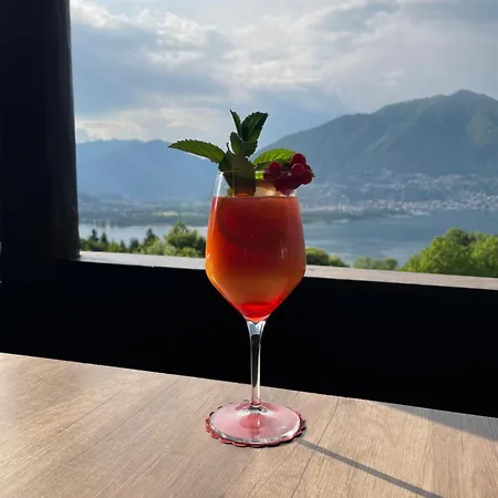 Ristorante B&B Gambarogno Отель 3*