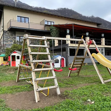 Ristorante B&B Gambarogno Отель Piazzogna